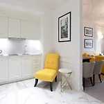 Boutique Corso Hotel 4*
