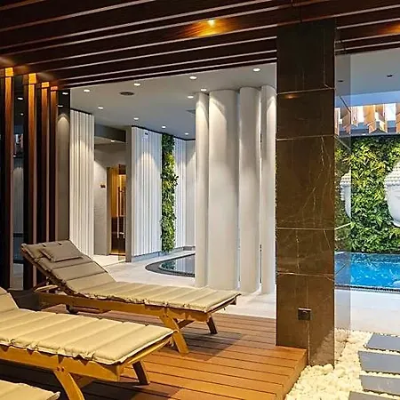 Hotel Boutique Corso 4*