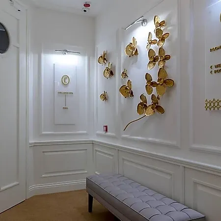 Boutique Corso Hotel 4*