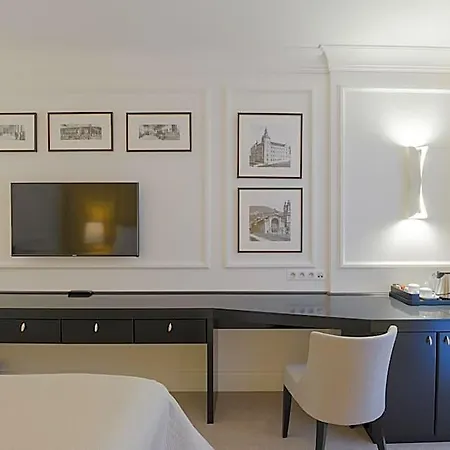 Boutique Corso Hotel 4*