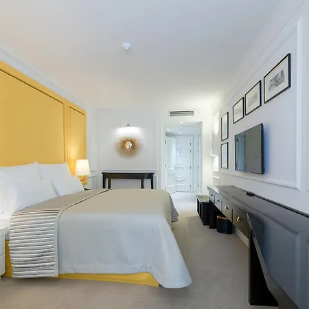 Hotel Boutique Corso 4*